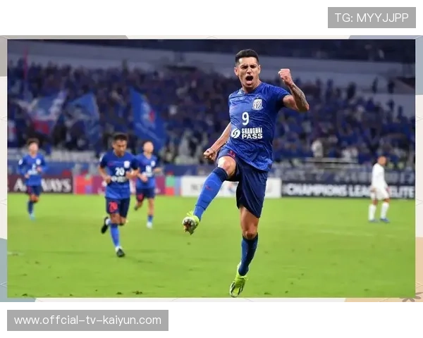 柔佛新山屠杀上海申花，亚冠连胜纪录不止，幼儿园放鞭炮